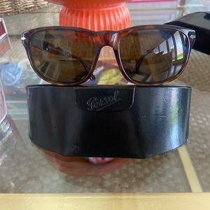 Men’s Polarized Persol Sunglasses